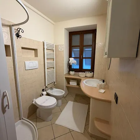 Casa Dani - Terrazza Relax, Parcheggio Gratuito E Comfort A Due Passi Da Oneglia *