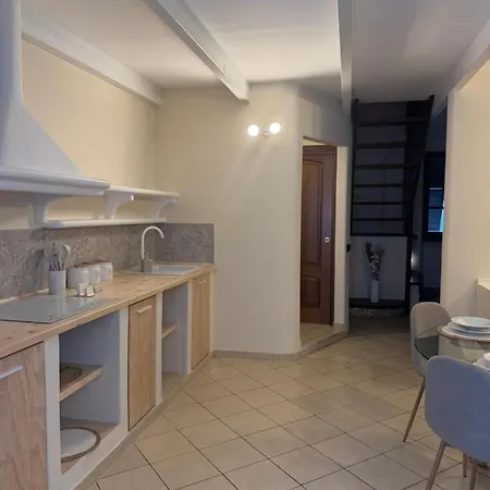 Casa Dani - Terrazza Relax, Parcheggio Gratuito E Comfort A Due Passi Da Oneglia *